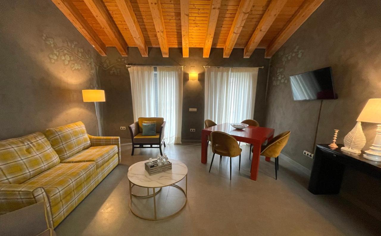 Ritual Sevilla Suites - Malaver 23 (Adults Only) Extérieur photo