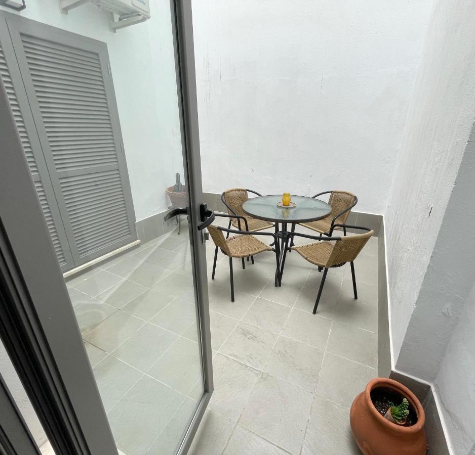 Ritual Sevilla Suites - Malaver 23 (Adults Only) Extérieur photo