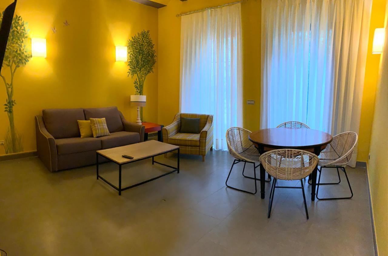 Ritual Sevilla Suites - Malaver 23 (Adults Only) Extérieur photo